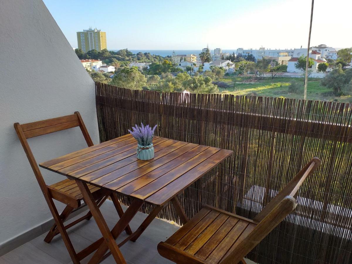 Apartamento Cor Do Mar - Sunny, Clean And Spacious Apartment With Sea View, In Alvor - Very Close Walking Distance To The Beach And Alvor Village Luaran gambar